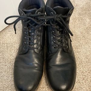Men’s dress casual boots